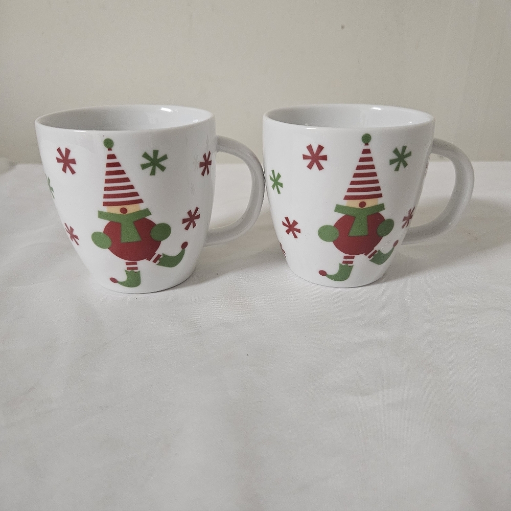 Crate & Barrel Jingle Elf mini mug set